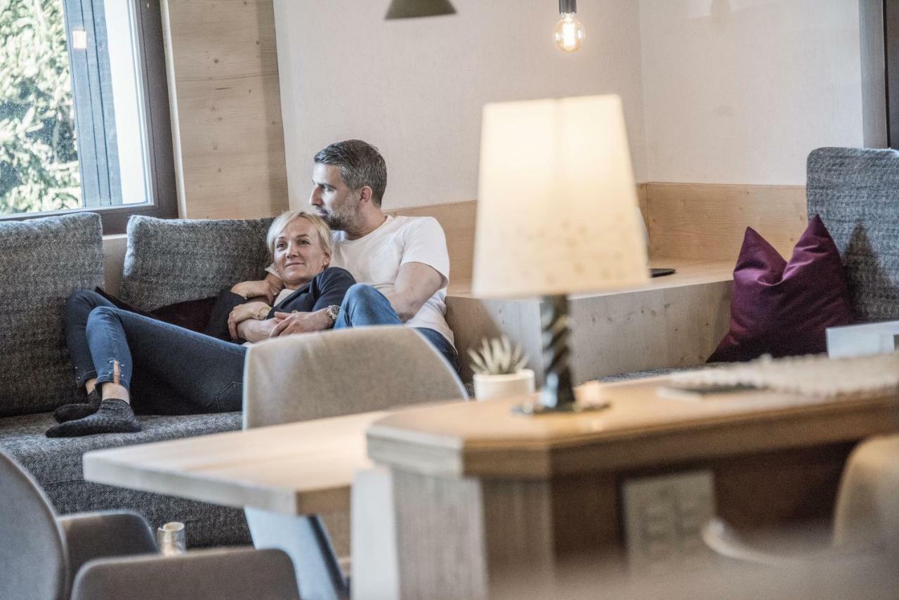 Hotel Krondlhof Брунико Екстериор снимка